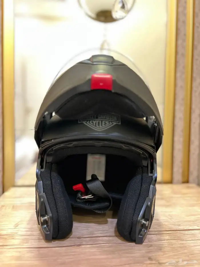helmet هيلميت خوذة للبيع شركة هارلي ديفيدسون 6