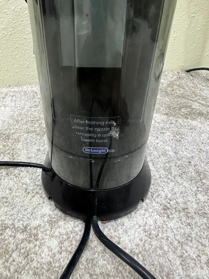 ماكينة تحضير الإسبريسو والكابتشينو ديلونجي ديديكا EC685. 4