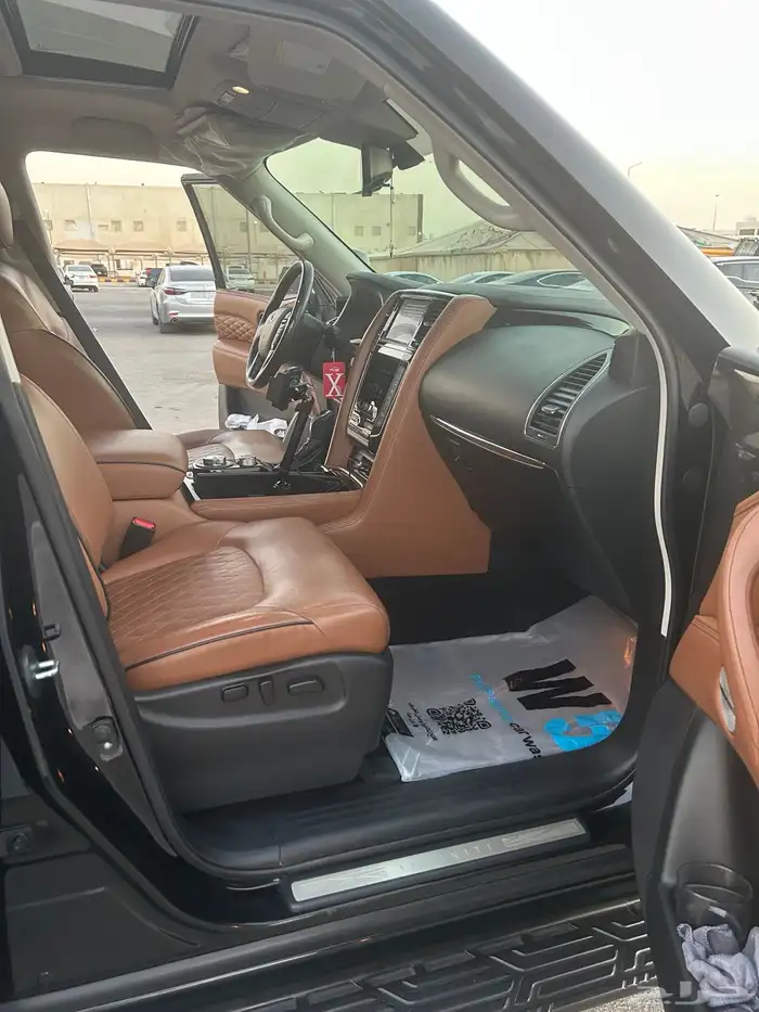 جيب QX إنفنيتي 12
