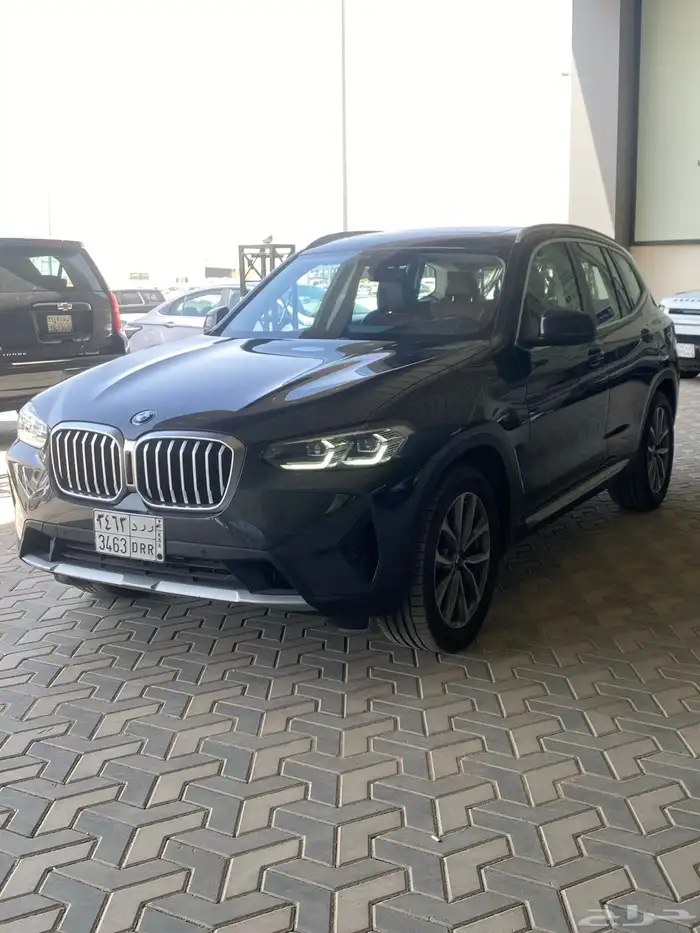 بي ام دبليو X3 ناغي 2022 رمادي 2