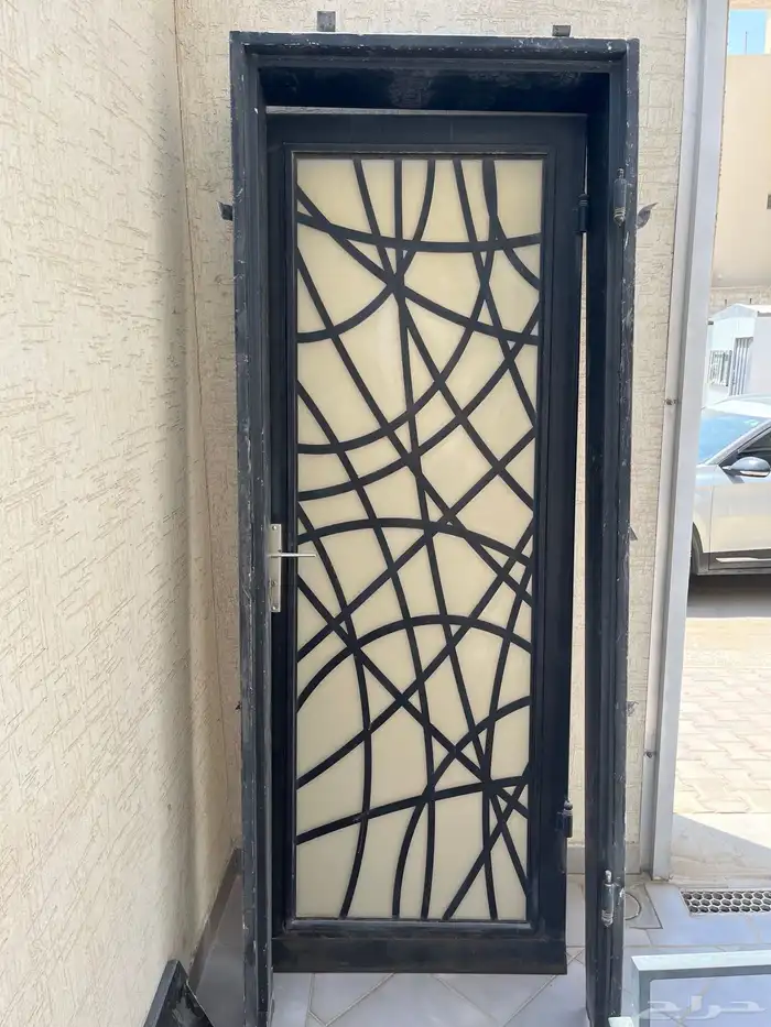 باب حديد للبيع 0