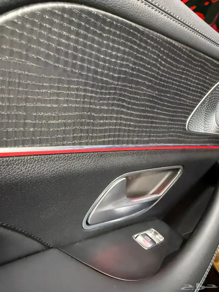 مرسيدس GLE53 AMG نايت بكج 32