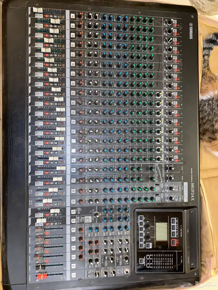 ميكسر Yamaha MGP24X 0