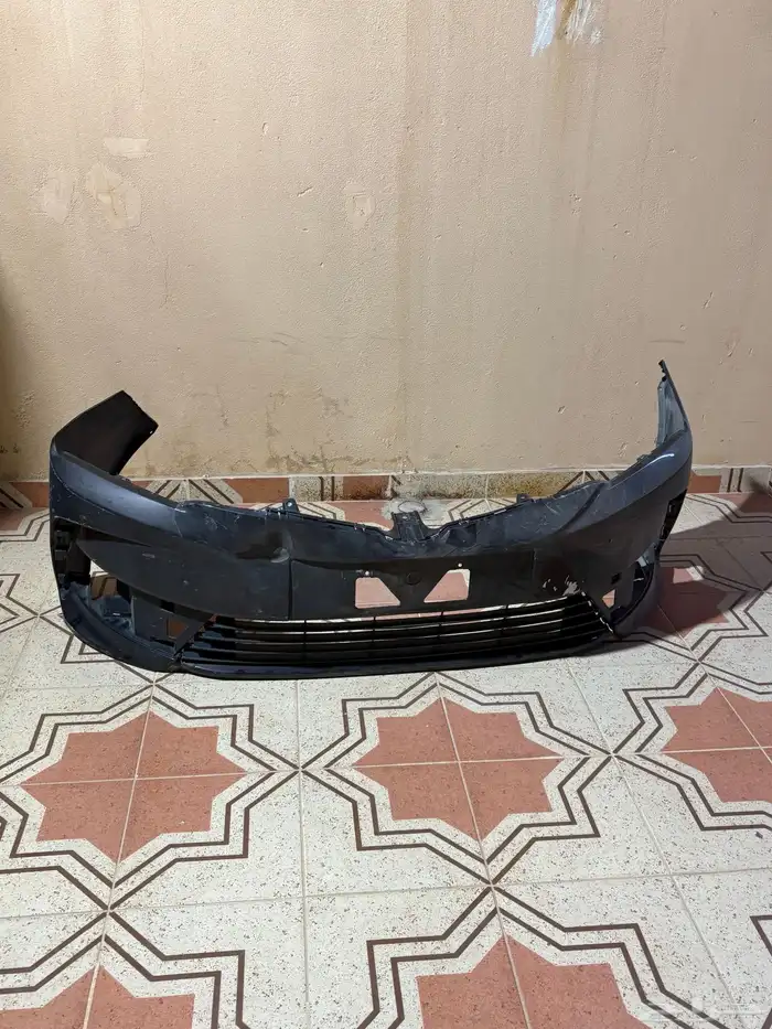 قطع غيار تايوتا كورلا 8