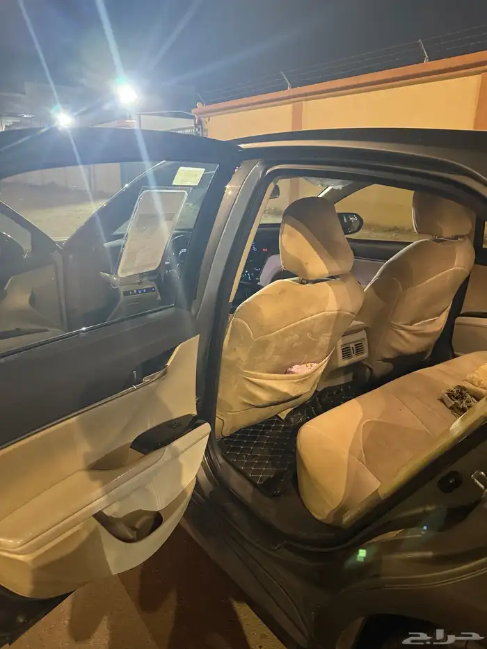 كامري 2022 GLE 11