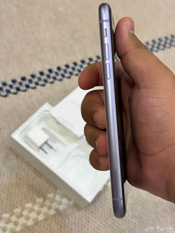 iPhone 11 128g ايفون 7