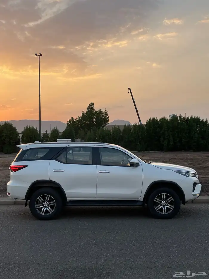 تويوتا فورتشنر VX1 2021 ممشى قليل 24