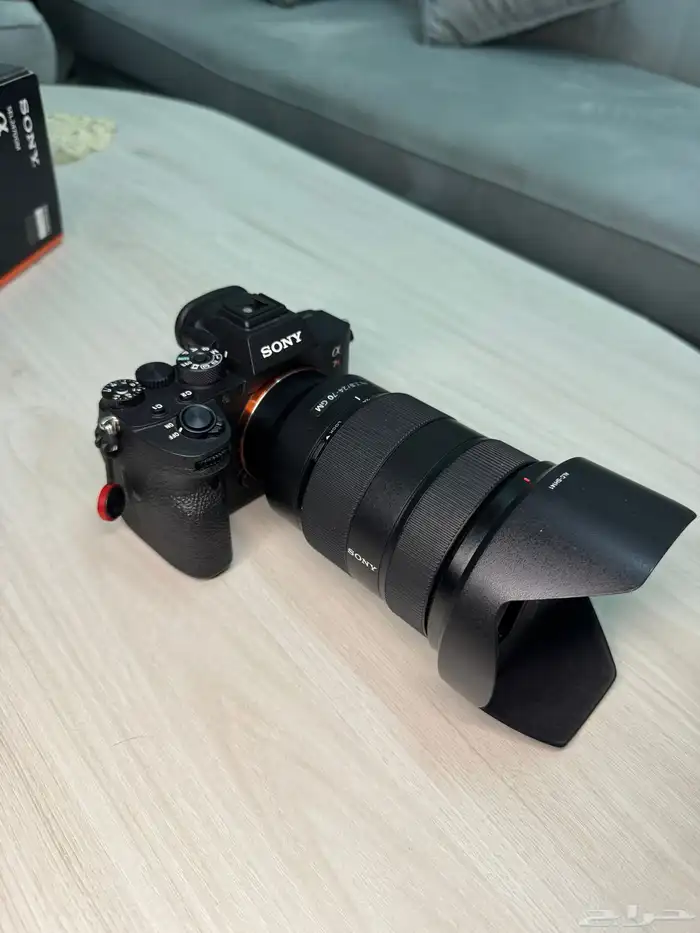 للبيع كاميرة sony A7 R (Mark 4) شبه جديدة 3