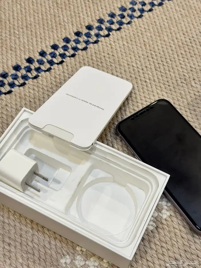 iPhone 11 128g ايفون 2