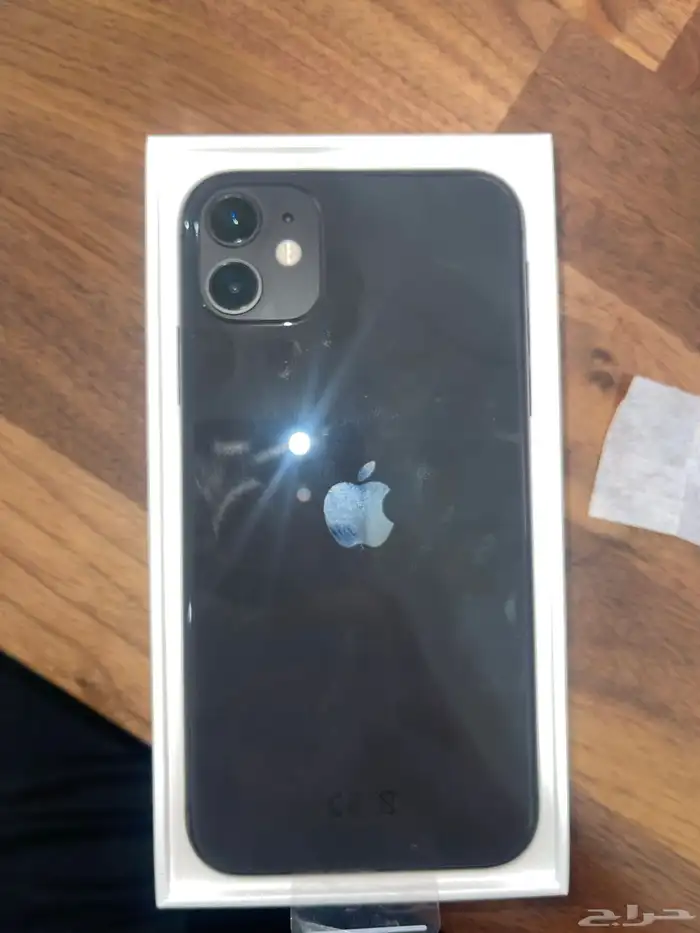 آيفون 11 64GB نظيف مع كامل ملحقات جديدة وكيبل اصلي 1
