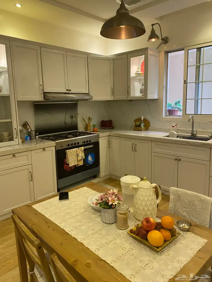 فيلا للبيع   حي الرمال الذهبي (موقع مميز) 9