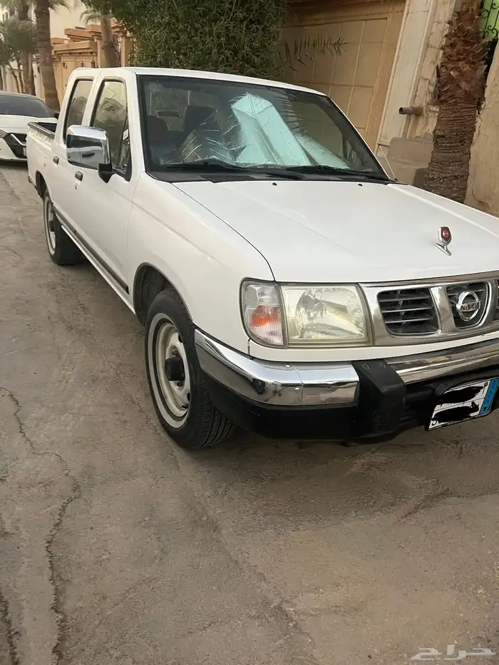 نيسان ددسن موديل 2003 للبيع 9