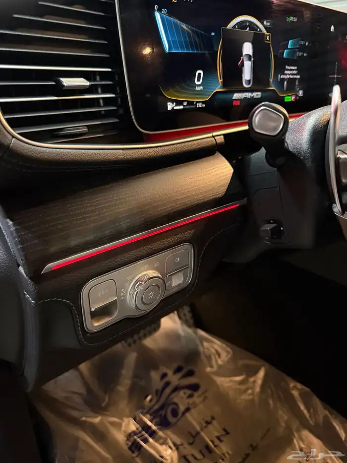 مرسيدس GLE53 AMG نايت بكج 37