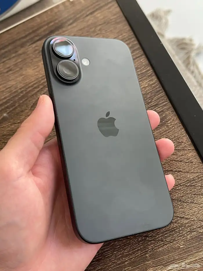ايفون 16 3
