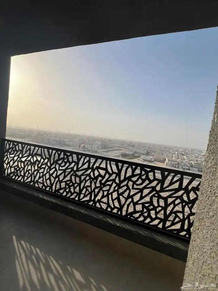 شقق تمليك للبيع على طريق المطار 15