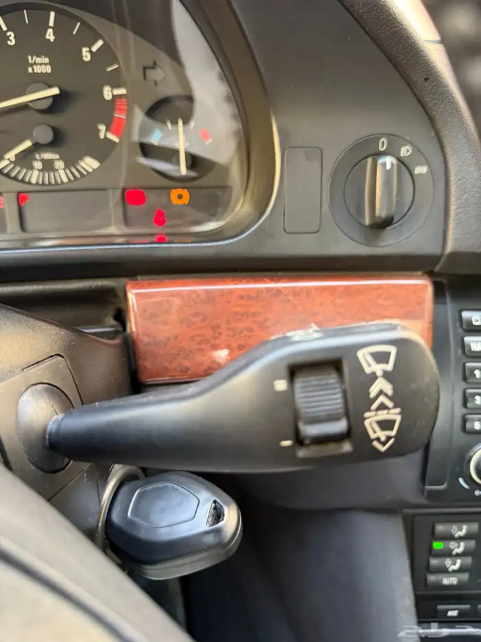 بي ام دبليو الفئة الخامسة 525i فل كامل 2003 46