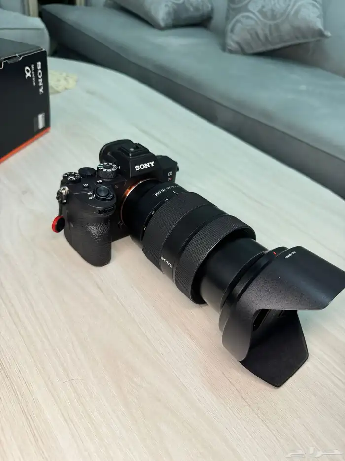 للبيع كاميرة sony A7 R (Mark 4) شبه جديدة 4