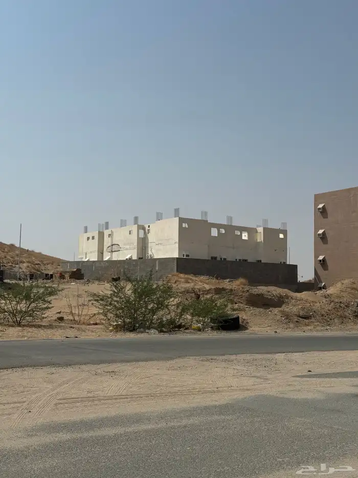 ارض للبيع ولي العهد 0