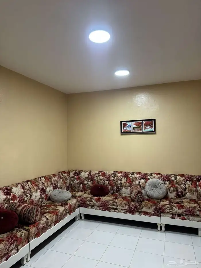 كنب مستعمل للبيع 2
