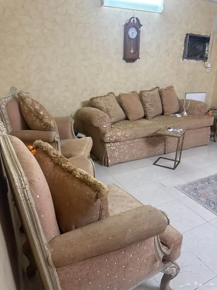 كنب للبيع مكون من اربع قطع 0