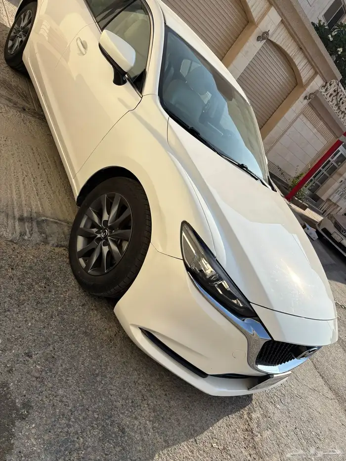 مازدا 6-2023 4