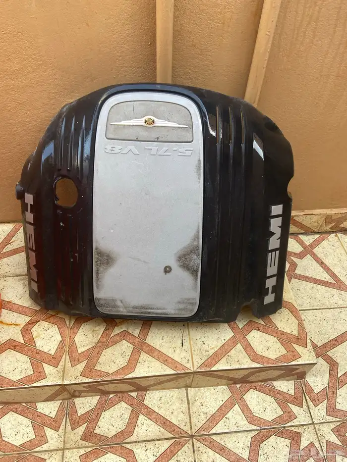 غطاء مكينة كرايسلر شارجر 1