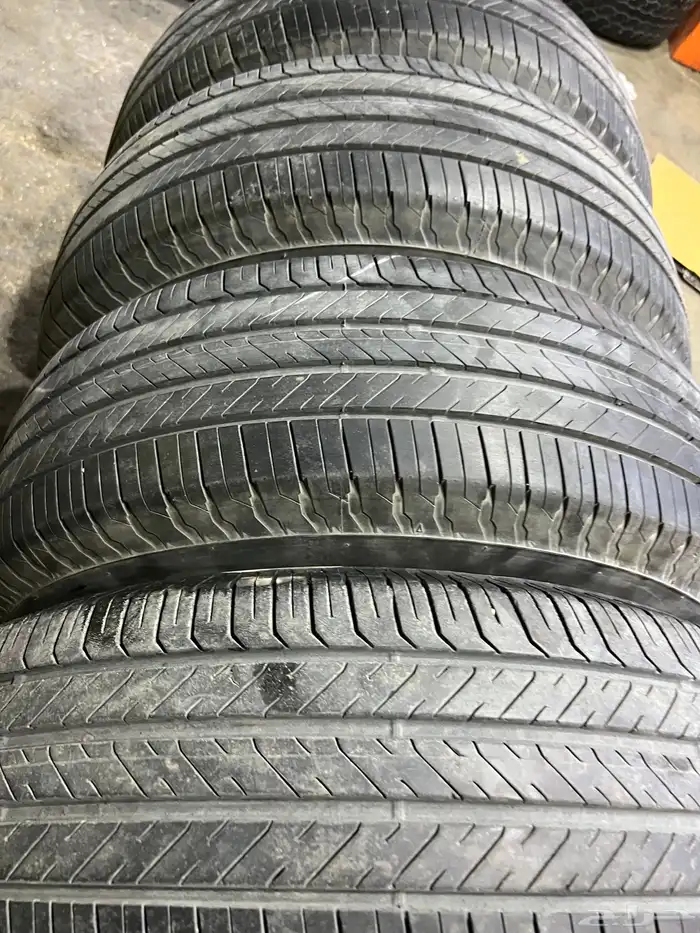 جنوط فورد 150 اصلي وكالة مقاس مع كفرات تاريخ 22 27