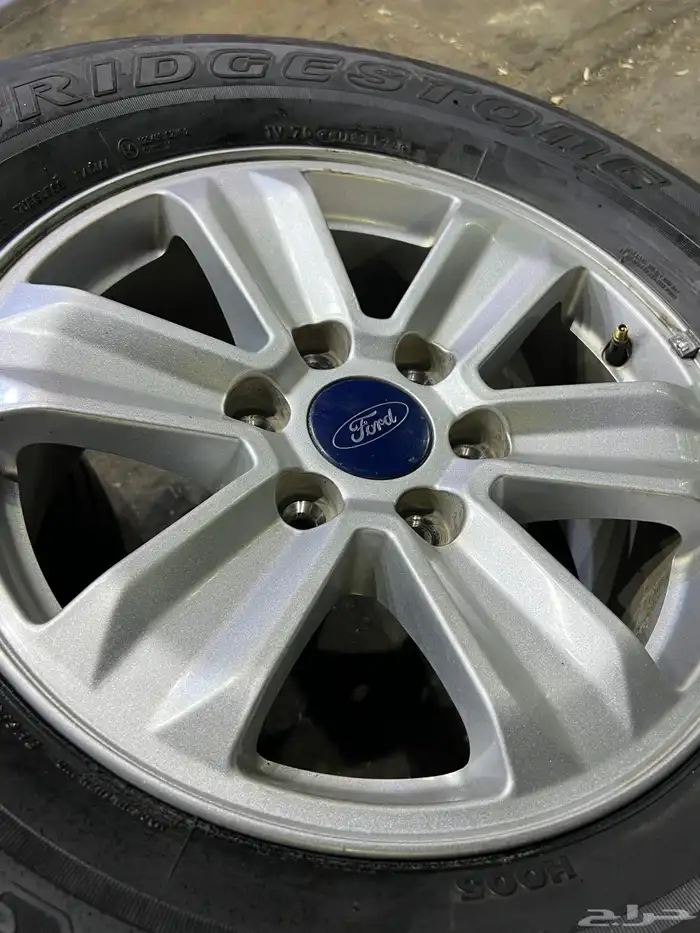 جنوط فورد 150 اصلي وكالة مقاس مع كفرات تاريخ 22 8