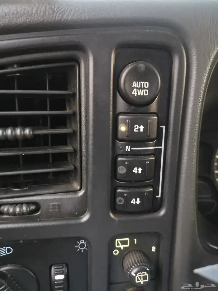 2006 يوكن XL مستعملة للبيع قير أوتوماتيك بنزين ممشى 10