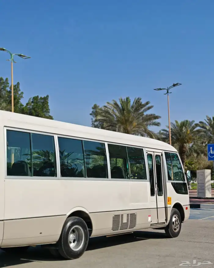باص ميتسوبيشي ديزل 30 راكب ممشى قليل نظظيف 16