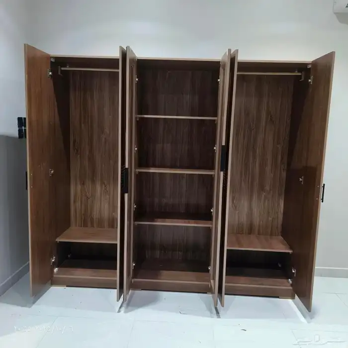 عرض الغرفه الدريسن جديد وبسعر 1700ريال 3