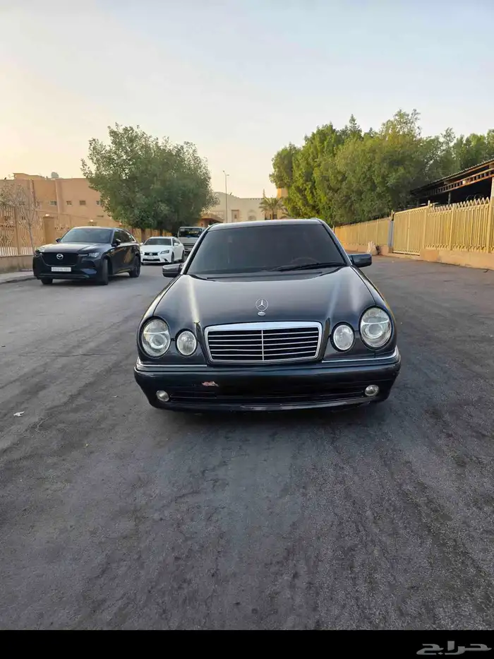 AMG مرسيديس E50 5