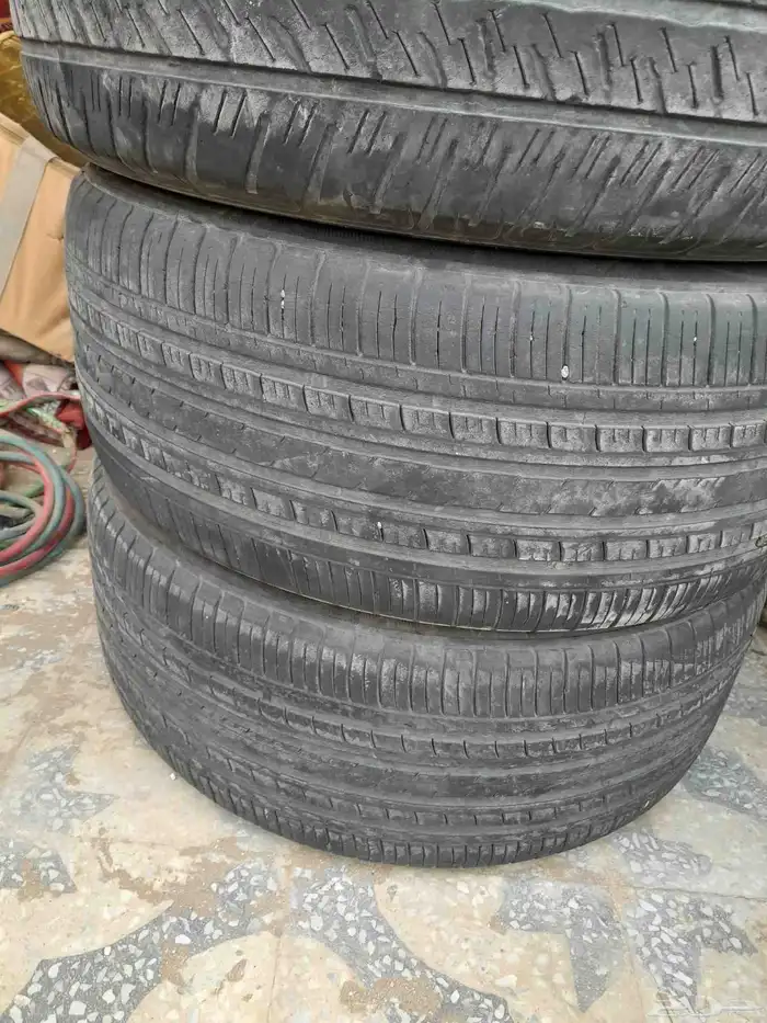 كفرات مقاس 285 50R20 جنط 20 نظاف 2