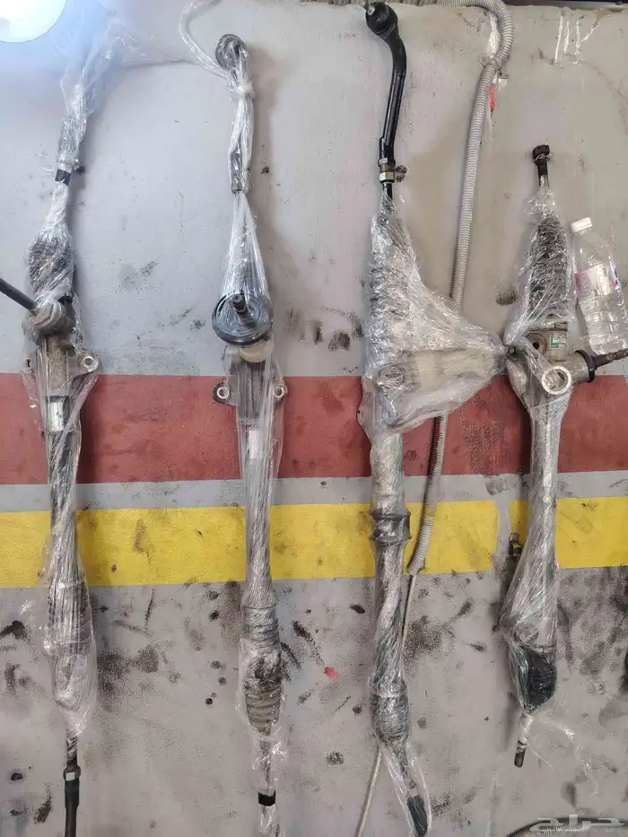 متوفر لدينا علب دركسيون هونداي بانوعها وكيا وكامري ولند كروز 0