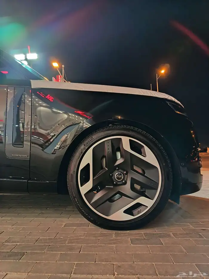 بنشر متنقل مركز الإطار 18