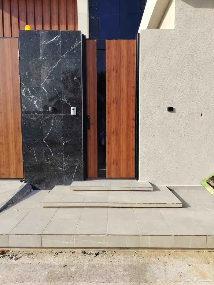 السلام عليكم أبواب كلادينج خصم 10 4