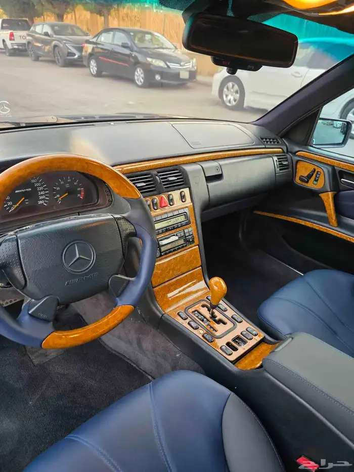 AMG مرسيديس E50 6