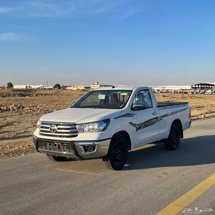 تويوتا هايلوكس glx غمارة 1