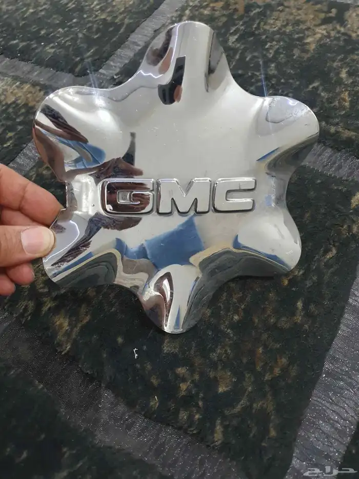 غطاء او طاسه دينالي 99 اصلي GM نظيفه 1