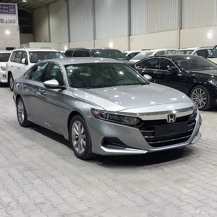 للبيع هوندا اكورد 2022 ستاندر 1