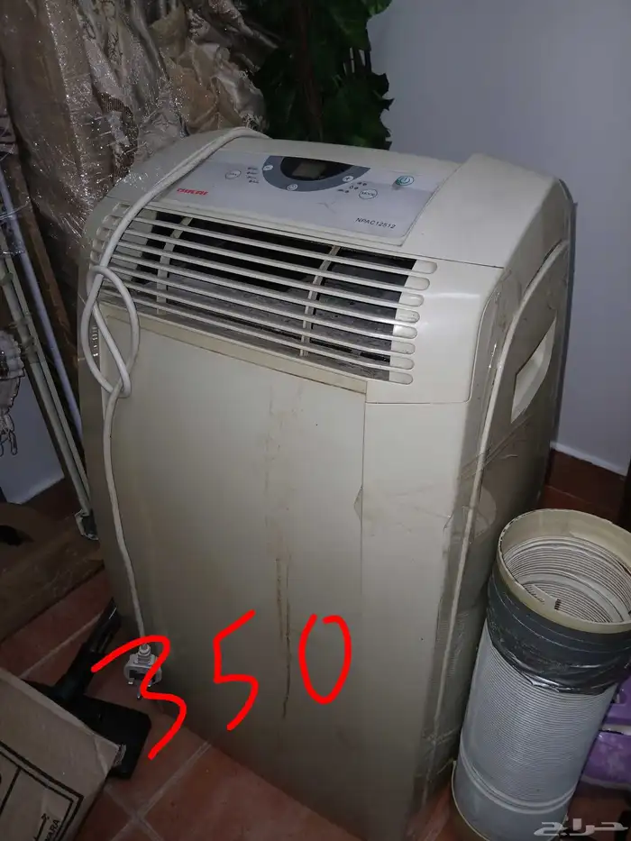 كنب فخم ستائر مدخل طاولة 0