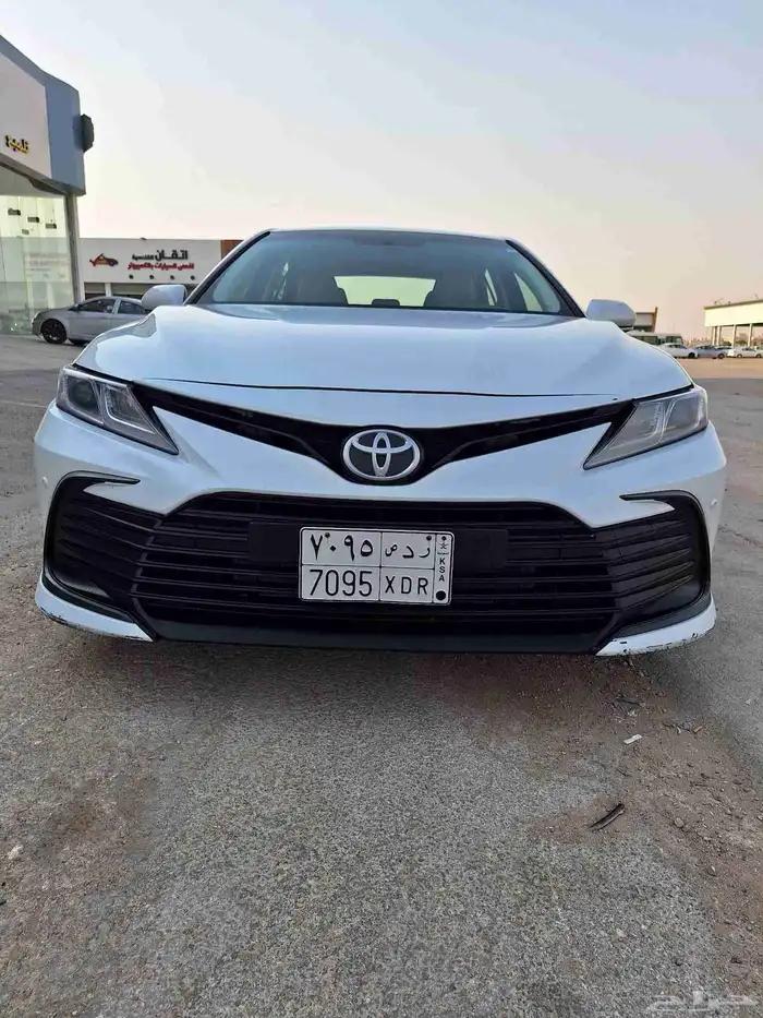 كامري 2023 المطور LE نظيفه مره بودي بلد 1