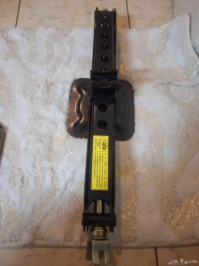 JACK AND JACK STAND 0