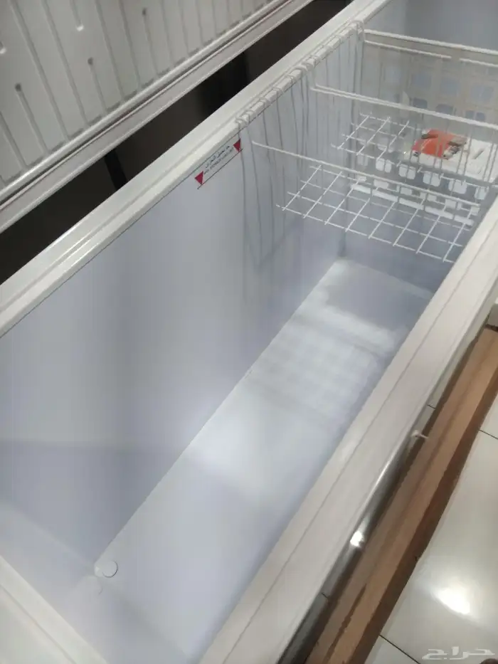 فريزر هاس 17.7 قدم 1