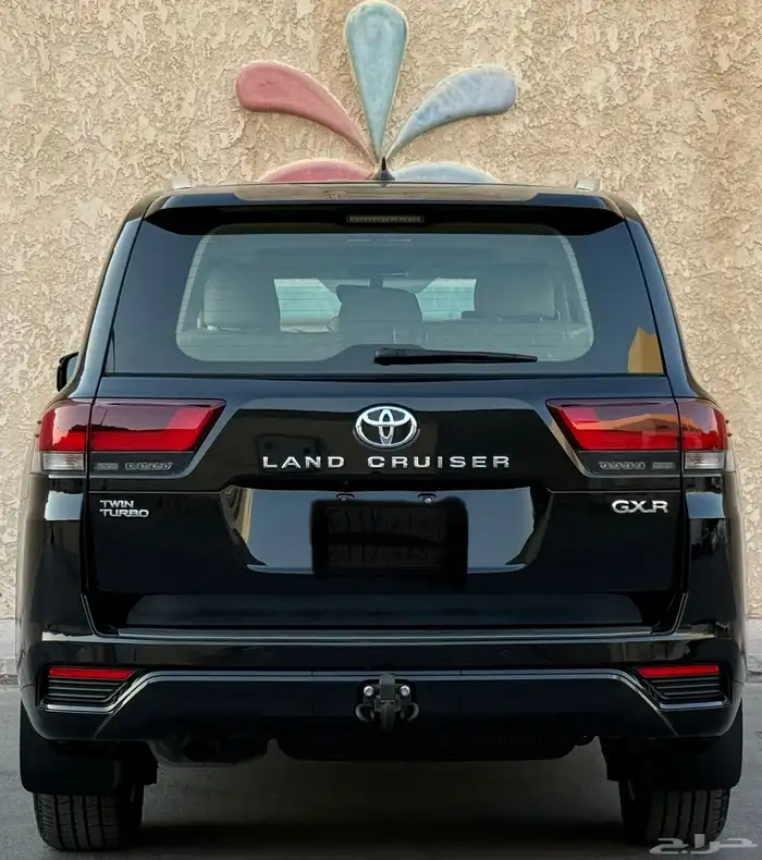 لندكروزر 2023 L4 11