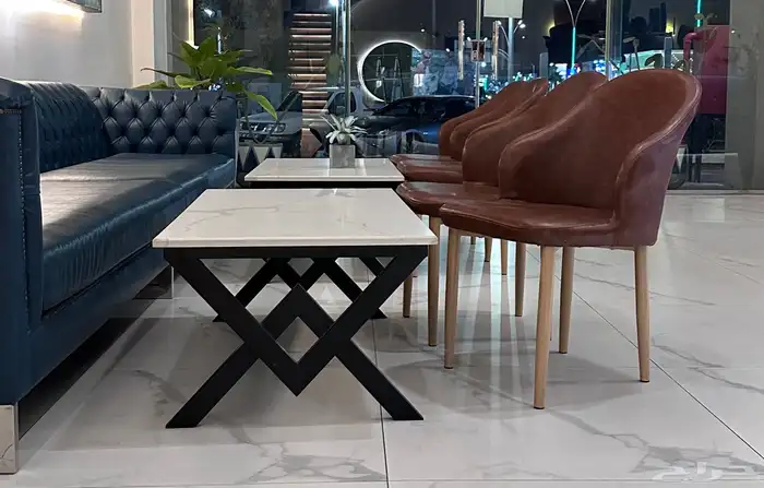 معدات وأثاث كوفي كاملة للبيع 10