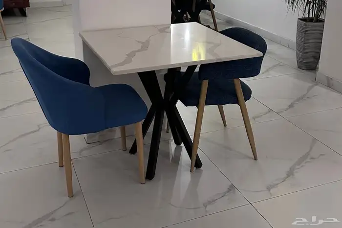 معدات وأثاث كوفي كاملة للبيع 14