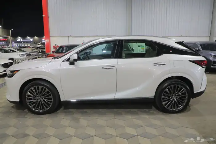 لكزس RX350 بانوراما BB 2024 شبه الجديد 6