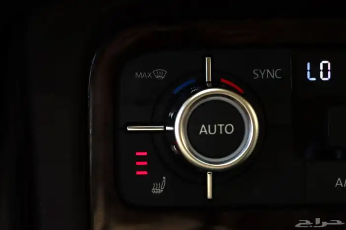 طوارق 2014 مالك اول من الوكالة Volkswagen Toureq 2014 16