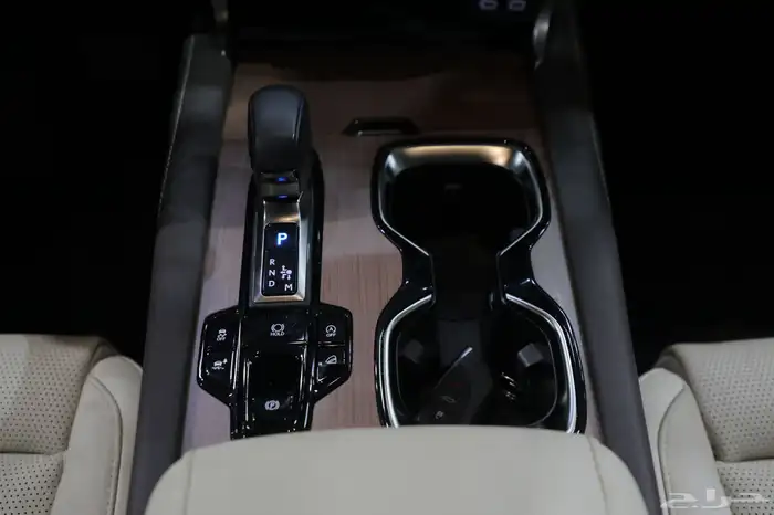 لكزس RX350 بانوراما BB 2024 شبه الجديد 14
